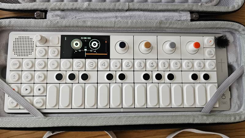 Teenage Engineering OP-1 Field Portable Synthesizer Workstation 2022 - Present - White image 1