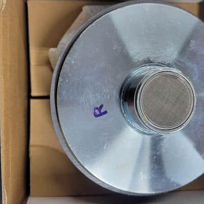 Behringer Horn New Old Stock Clearance. image 2
