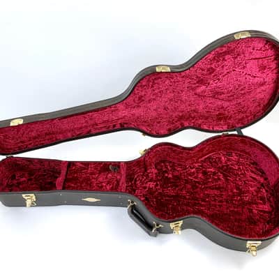 Taylor Grand Auditorium Deluxe Case image 2