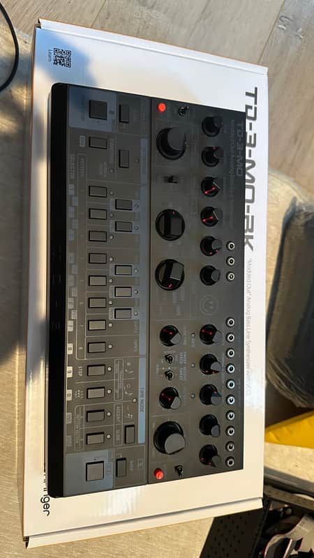 TD-3-MO-BK - Modded Out - Black - 303 Acid image 1