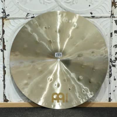 Meinl Byzance Extra Dry Thin Crash Cymbal 17in (1088g) image 2