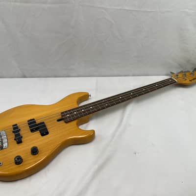 Yamaha BB400 Bass Guitar Vintage 80s MIJ Japan image 3