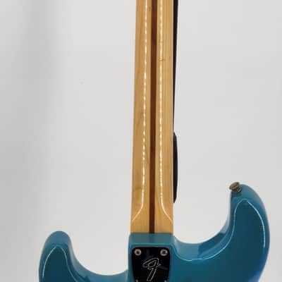 Fender Stratocaster international color series 1981 - Maui Blue image 9