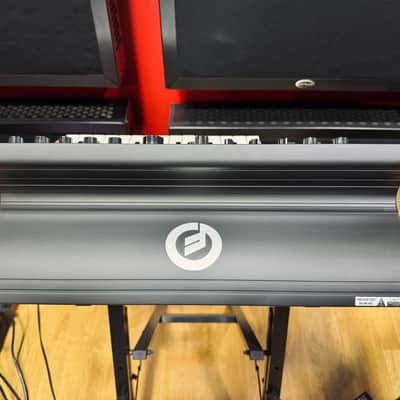 Moog Sub Phatty image 3