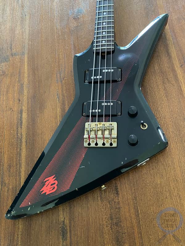 Aria Pro II, Explorer Bass, ZZB Deluxe, Black Thunderbolt, MIJ