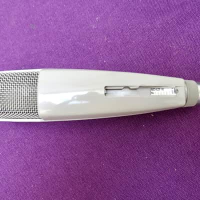 Sennheiser MD 421-N Cardioid Dynamic Microphone image 9