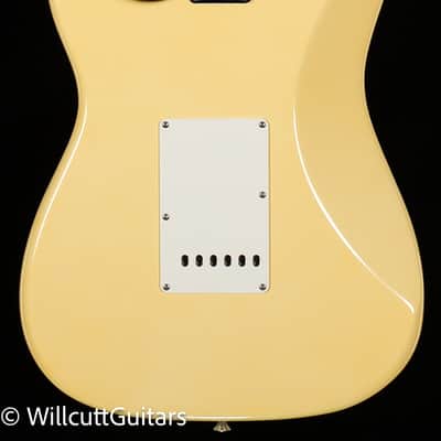 Fender Custom Shop 1968 Stratocaster Deluxe Closet Classic Aged Vintage White (769) image 4