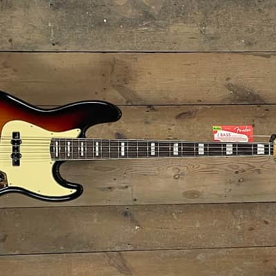 Fender American Elite Jazz Bass with Rosewood Fretboard 2016 - 2019 - 3-Color Sunburst image 2