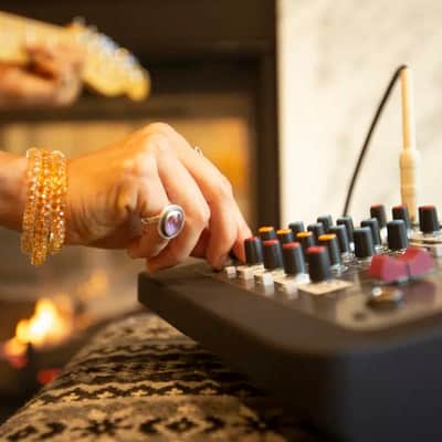 Allen & Heath ZEDi-10FX | Compact 10-Input Hybrid Mixer/USB Interface with Effects. New with Full Warranty! image 6