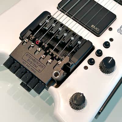 rare 1988 Steinberger USA GL-4TW White GL Headless Guitar with Emg Pickups, Trans-Trem, Fully Serviced, Hard Case Included image 6