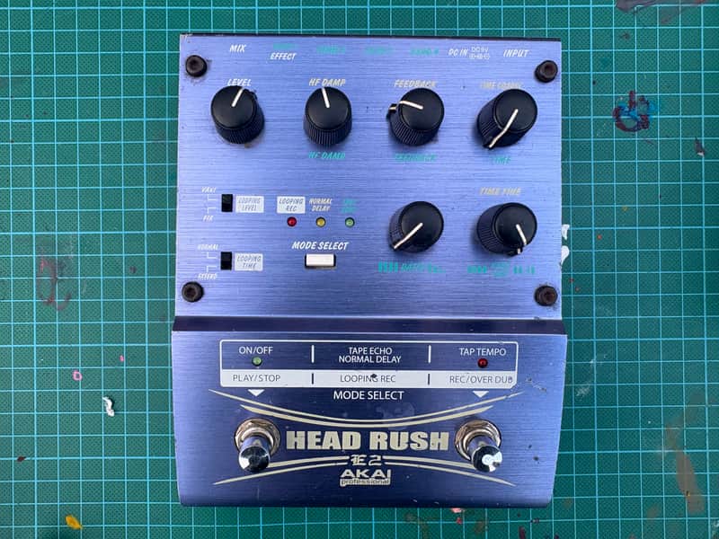Akai E2 Headrush Delay/Looper | Reverb UK
