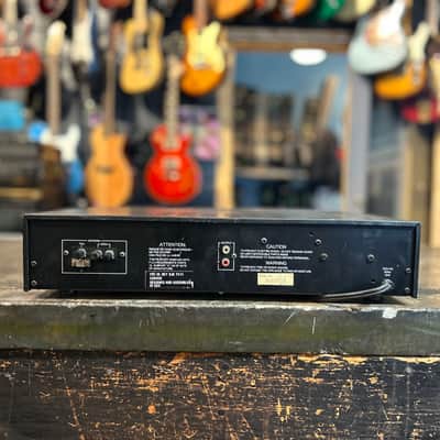 Carver TX-11 Quartz Synthesized FM Tuner image 5
