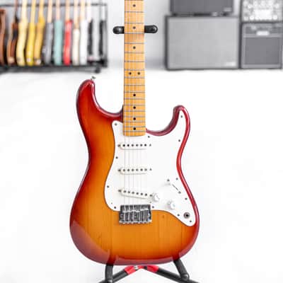 1983 Fender Dan Smith era Stratocaster Hardtail in Sienna Sunburst image 1