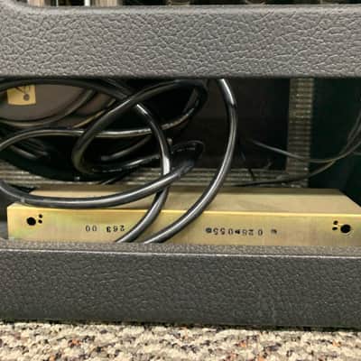Fender Blues Junior, 1 x 12" all Tube 15 Watt Amplifier with cover - Made in USA image 2