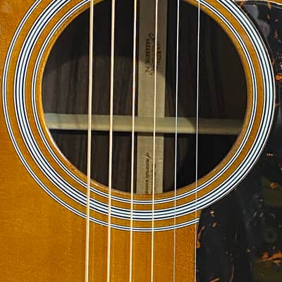 Martin D-28 Sunburst D28 #2651854 4lbs 7oz USA Made image 8