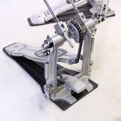 PEARL P-922 POWERSHIFTER Red Line Style Twin Pedal (08/13) image 6
