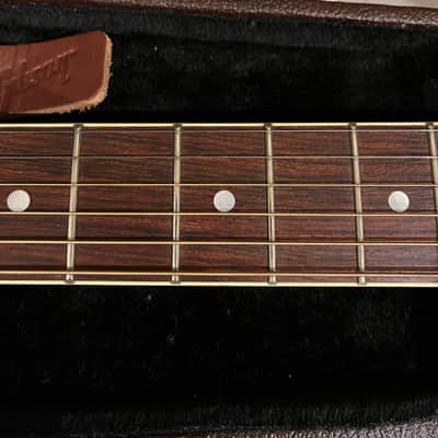Gibson 125th Anniversary J-45 2019 CUSTOM SHOP Limited Edition - Autumn Burst image 11