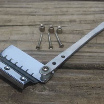 Vintage 1965 Gibson Short Maestro Vibrola Spoon Handle Chrome 1960's image 4