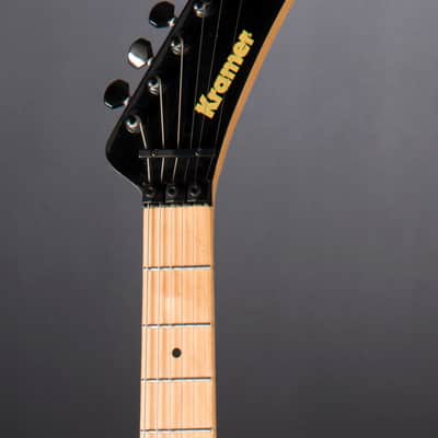 Kramer '84 Reissue Baretta 2000 - 2012 - Black Red Bullseye image 6