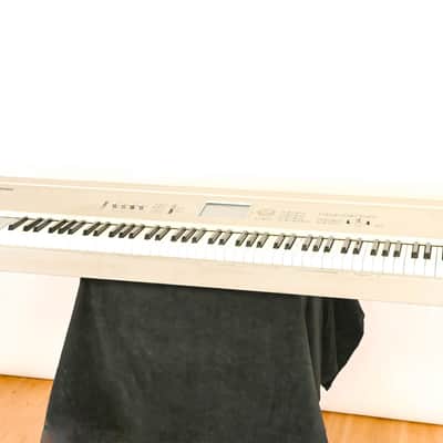 Korg Triton ProX 88-Key Digital Keyboard CG01Y4Y