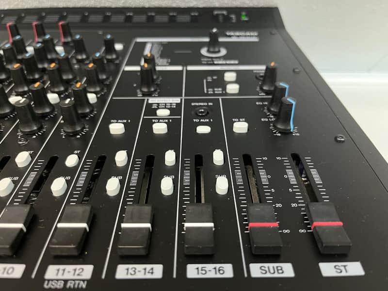 Tascam M-164UF – 16-Channel Analog Mixer w/ USB Interface & Built-in Effects (Excellent Condition) image 1