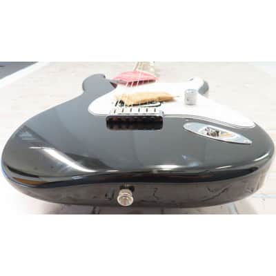 Fender Used Limited Edition Tom DeLonge Signature Stratocaster Electric Guitar Black image 2