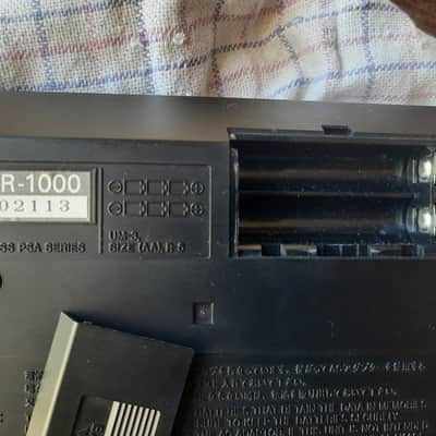 Roland CR-1000 /w 2 original footswitches and manual image 8
