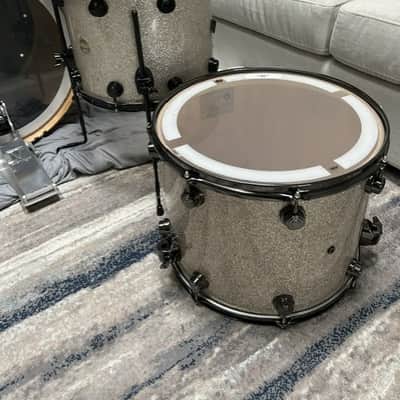 DW Collector's Series Drum Set image 9