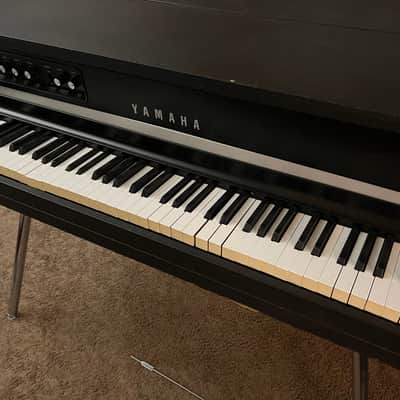 Yamaha CP-70B Electric Grand Piano | Reverb