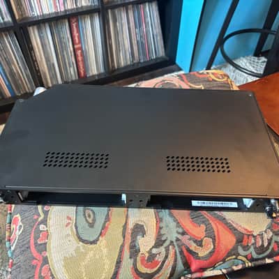 Synergy SYN-2 Rack Mount Preamp with 2 Module Slots 2017 - Black image 6