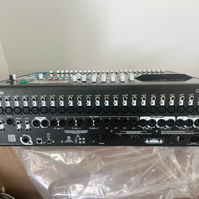 Allen & Heath QU-24C Chrome Edition 24-Channel Digital Mixer 2010s - Black image 6