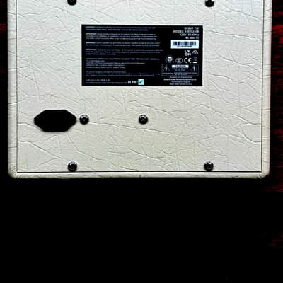 Blackstar Debut 15E 2 x 3-inch 15-watt Combo Amp - Cream image 3