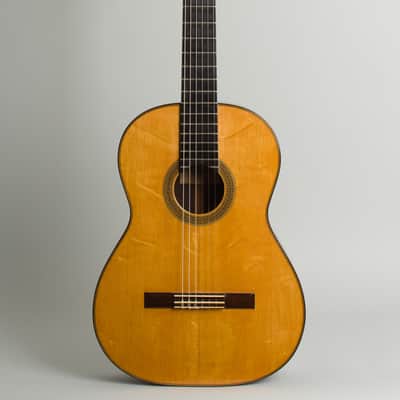 Manuel Velazquez  Classical Guitar (1955), ser. #153, period black hard shell case. image 1