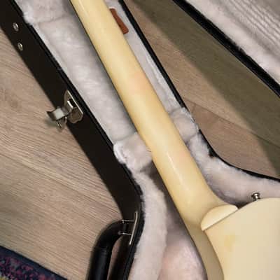 Gibson Buckethead Signature Les Paul 2009 - 2011 - Alpine White image 8