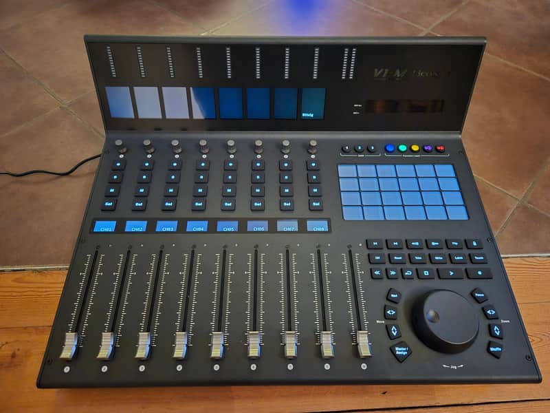 Icon V1-M DAW Control Surface 2023 - Present - Black image 1