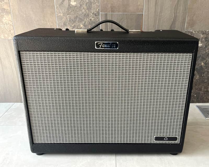 Fender Tone Master FR-12 1000-Watt 1x12" Active Guitar Speaker Cabinet