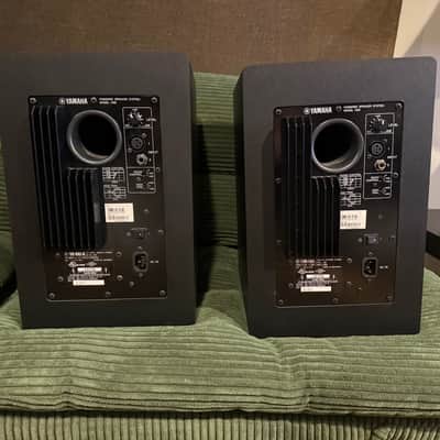 Yamaha HS8 Powered Studio Monitor (Pair) 2015 - Present - Black image 2