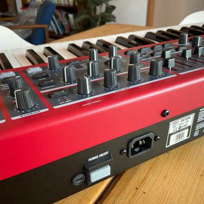 Nord Wave 2 61-Key 48-Voice Polyphonic Synthesizer 2013 - 2022 - Red image 9