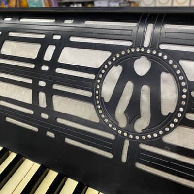 American Made 1930s RARE Wurlitzer Accordion Fully Functional W/Case image 9