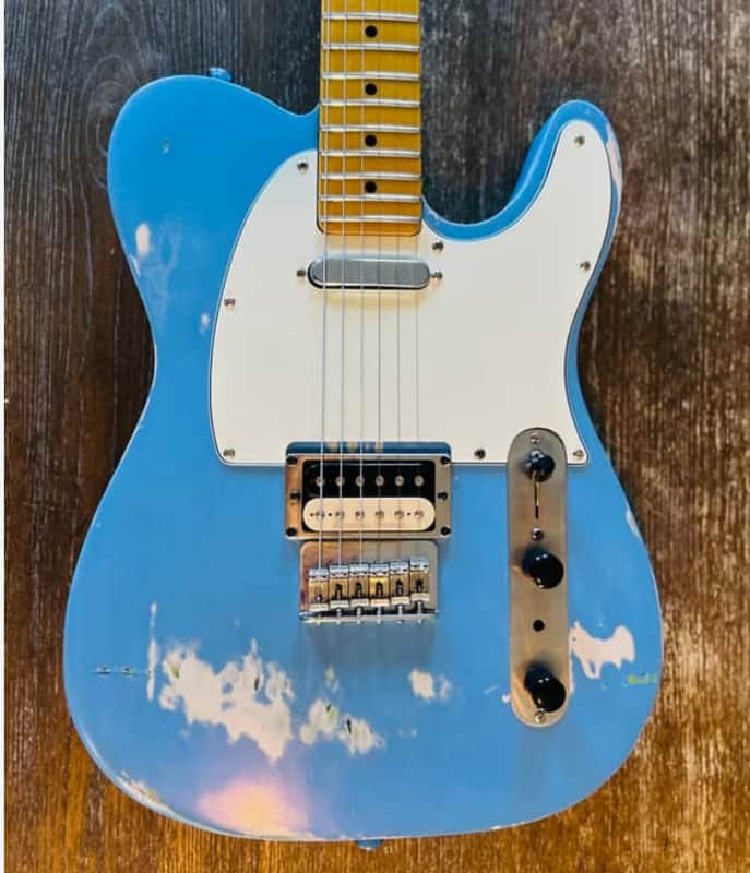 Fender Modern Player Plus Telecaster - Relic’d Blue
