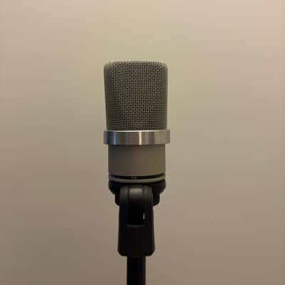 Neumann TLM 102 Large Diaphragm Cardioid Condenser Microphone image 3