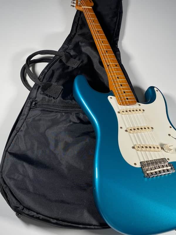 Fernandes The Revival RST-50 1986 Lake Placid Blue Made in Japan