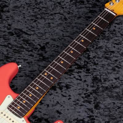 FENDER American Ultra Luxe Vintage 60s Stratocaster HSS Fiesta Red [US25007572] (06/15) image 7