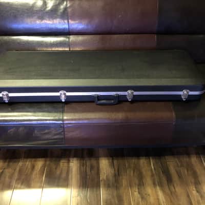 Peavey  Forum 5 String Bass, 1990's w/ HSC image 9