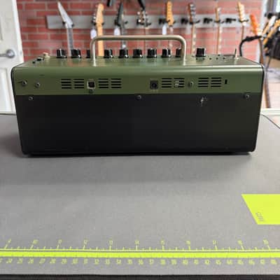 Yamaha THR10X High-Gain 10-Watt 2x3" Stereo Digital Modeling Guitar Combo 2013 - 2018 - Green image 4