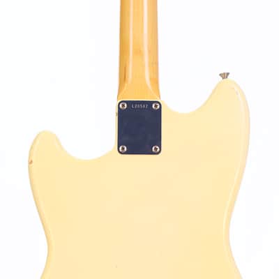 Fender Musicmaster with Rosewood Fretboard 1963 - Olympic White - Great Pre-CBS Electric Guitar - check video! image 7