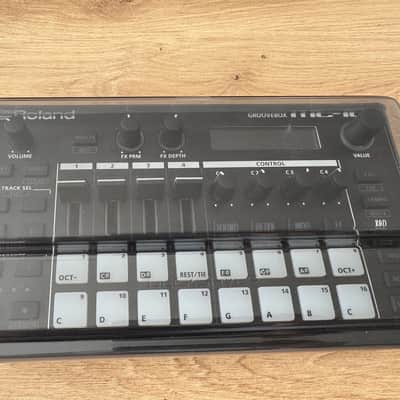 Roland MC-101 image 2