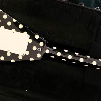GMW Polka Dot V Serial #006 – The Definitive Randy Rhoads Replica Built alongside Zakk Wylde’s #008 - Painted by Dan Lawrence image 13