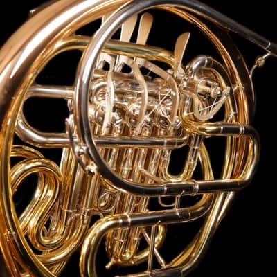 Holton H281 ERA Double French Horn - Professional Screw Bell w Adjustable Fingerhook image 7