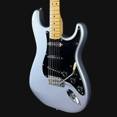 Fender 25th Anniversary Stratocaster 1979 Silver Metallic Vintage USA w/ OHSC image 3